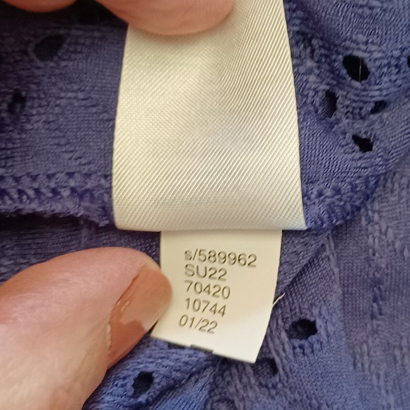 Ann Taylor Factory Size M Flutter Sleeve Eyelet Knit Top Tee Tunic Navy Blue NEW - Picture 7 of 8